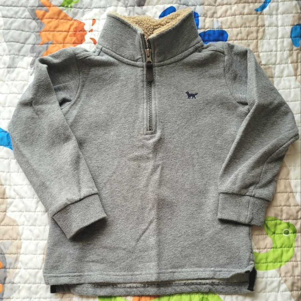 Carter's Sz 5 Pullover